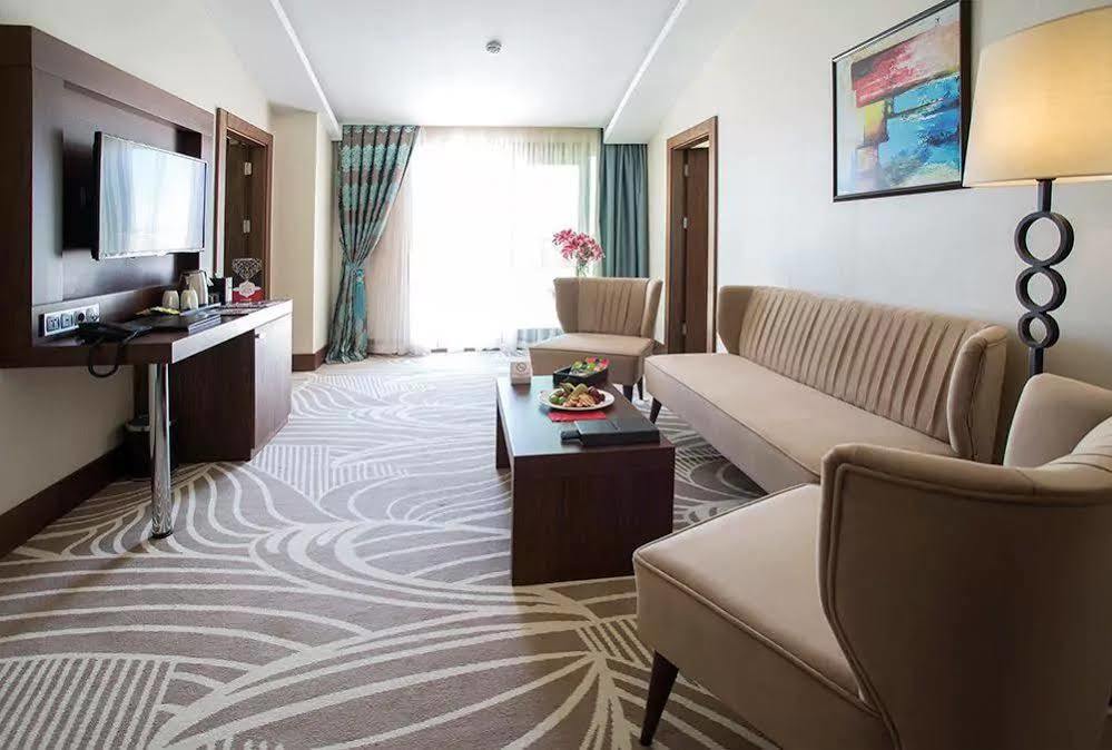 Ramada By Wyndham Yalova Hotel Yalova  Luaran gambar