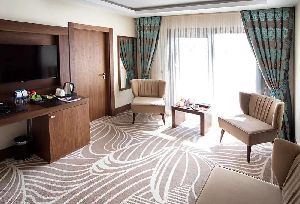 Ramada By Wyndham Yalova Hotel Yalova  Luaran gambar