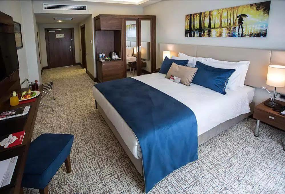 Ramada By Wyndham Yalova Hotel Yalova  Luaran gambar